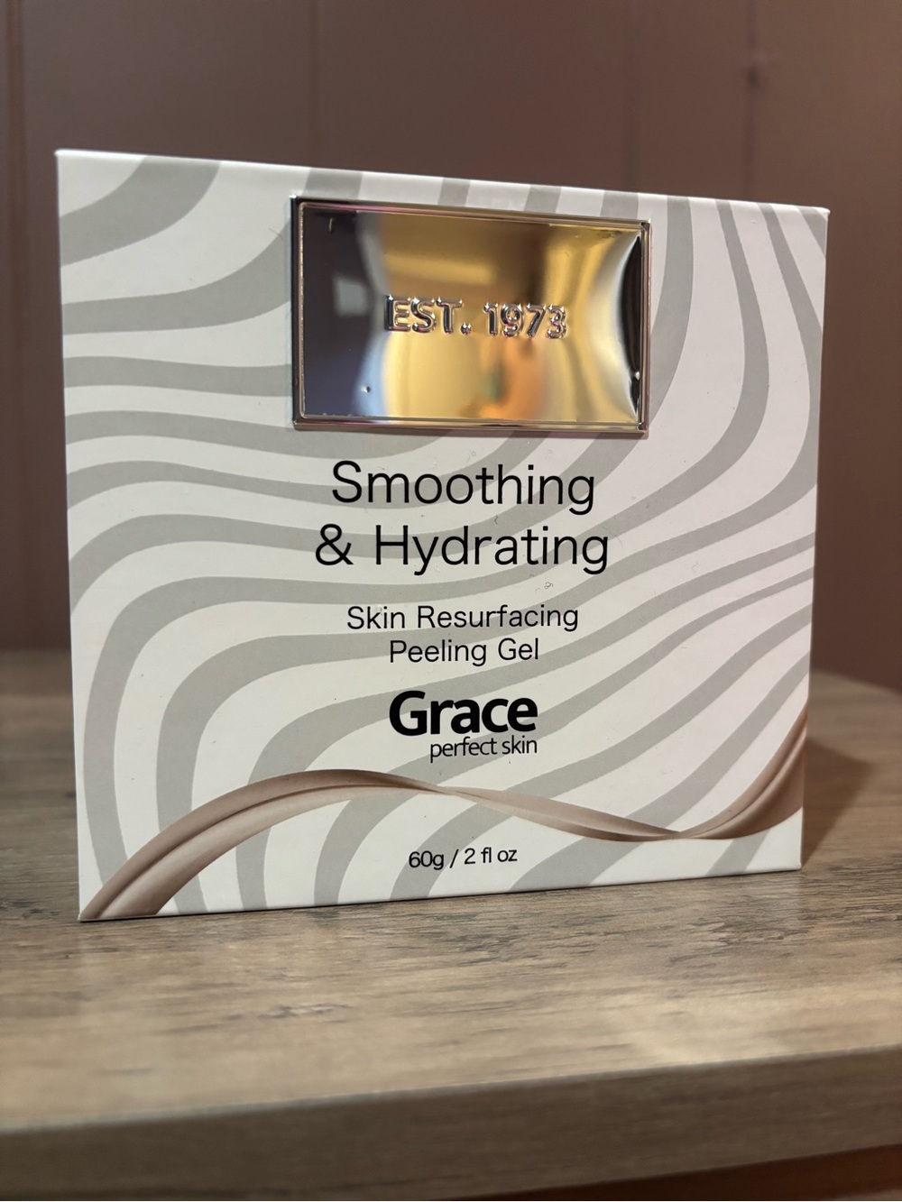 Grace Smoothing & Hydrating Peeling Gel - White